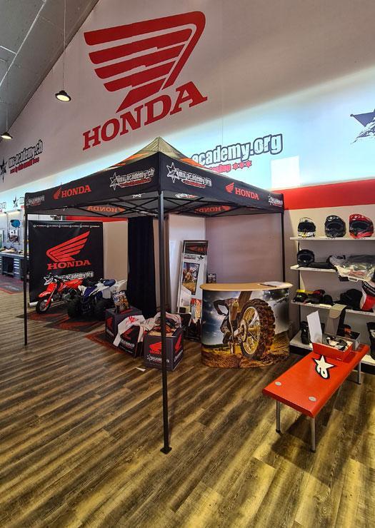 Motocross Zelt